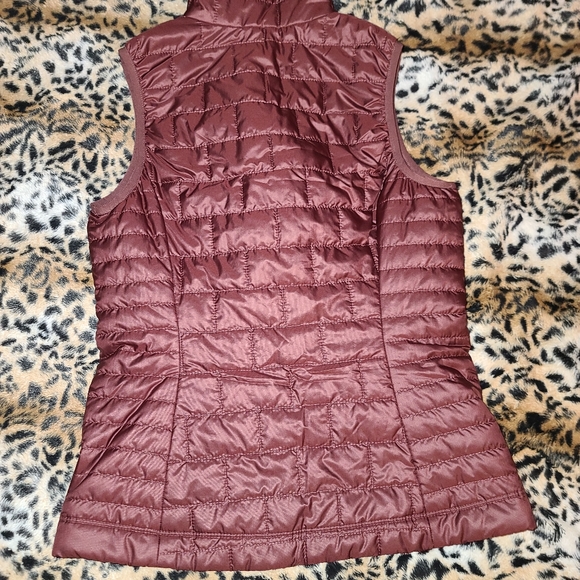 Patagonia Vest - Picture 7 of 16